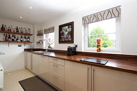 38 Battle Square, Reading, RG30 1AL