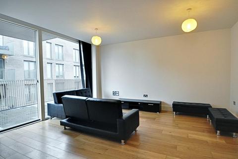 1 bedroom apartment to rent, Halyards Court, Durham Wharf Drive, Brentford