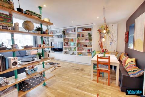 42 Manor Road, Trowbridge, BA14 9HR