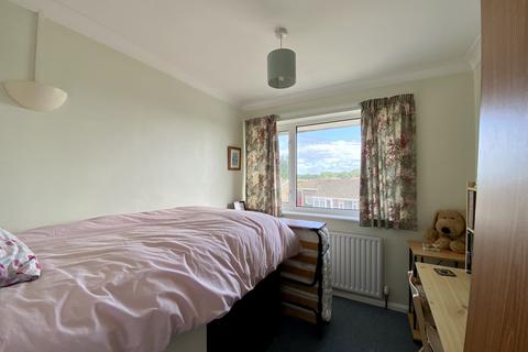 76 Anderida Road, Eastbourne, BN22 0PZ