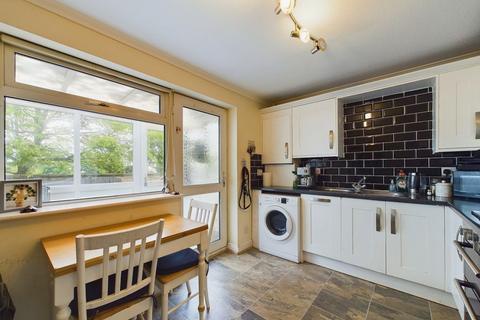 2 bedroom terraced house for sale, 41 Queens Drive, Whitby