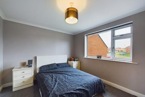 41 Queens Drive, Whitby, YO22 4HN