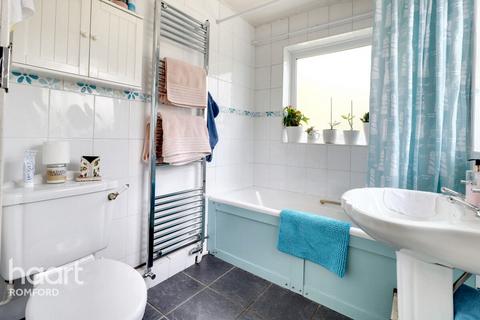 59 Albert Road, Romford, RM1 2PS