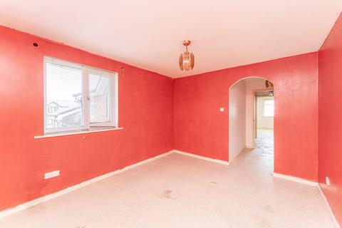 2 bedroom apartment for sale, Bunting Close, Edmonton