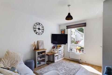 34 Centenary Way, Penzance, TR18 2FU