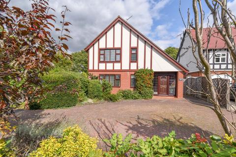 4 bedroom detached house for sale, Banbury Road, Stratford-upon-Avon CV37