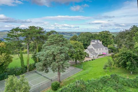 5 bedroom detached house for sale, The Common, St Briavels
