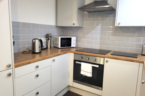 1 bedroom apartment for sale, Flat , Bridge House, Balm Road, Leeds