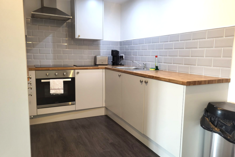 1 bedroom apartment for sale, Flat , Bridge House, Balm Road, Leeds