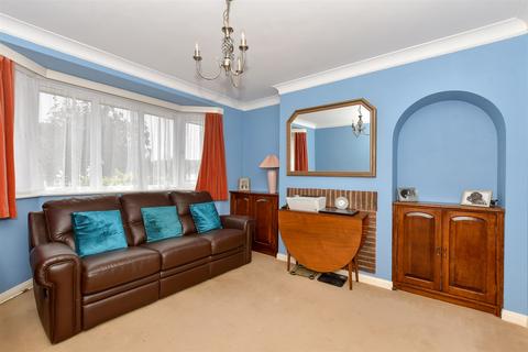 3 bedroom detached house for sale, Roundmead Avenue, Loughton, Essex
