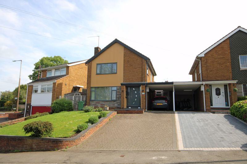 Chawn Hill, Stourbridge DY9 3 bed house for sale £375,000