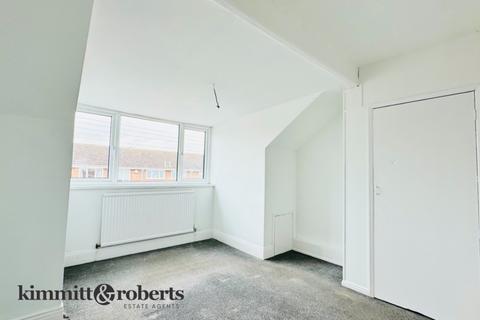 18 Byron Terrace, Seaham, SR7 0HX