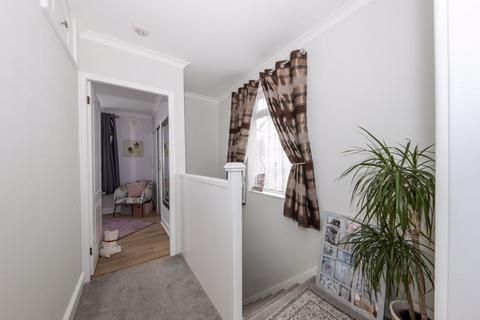 32 Tillotson Road, Harrow, HA3 6PS