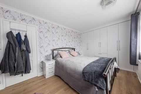 32 Tillotson Road, Harrow, HA3 6PS