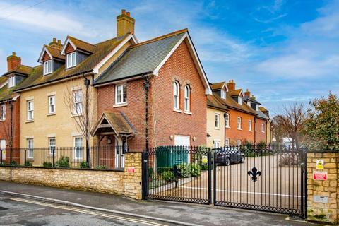 1 bedroom retirement property for sale, Church Street, Wantage OX12