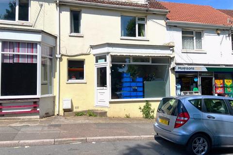 Retail property (out of town) to rent, Torquay TQ2