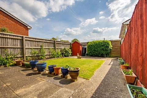 3 bedroom terraced house for sale, The Chestnuts, Wantage OX12