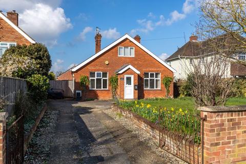 4 bedroom detached bungalow for sale, Charlton Road, Wantage OX12