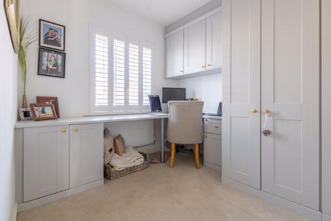 23 Douglas Drive, Grove, Wantage, OX12 0GL