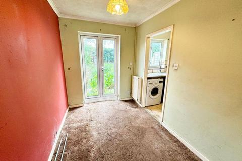 2 bedroom terraced house for sale, Langport Close, Freshbrook, Swindon, SN5 8PF
