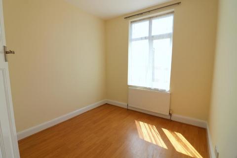 18 Wingate Road, Luton, LU4 8PX