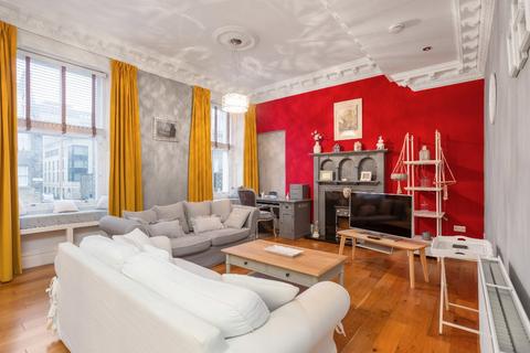 3 bedroom flat to rent, Hanover Street, Edinburgh, EH2