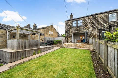 53 Long Row, Horsforth, Leeds, LS18 5AP