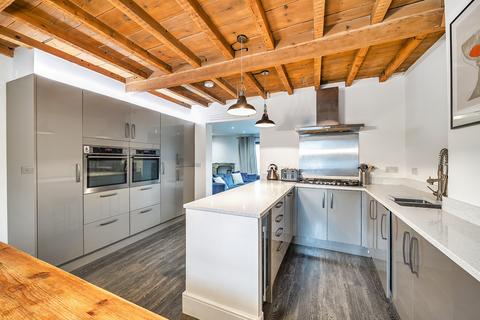 53 Long Row, Horsforth, Leeds, LS18 5AP