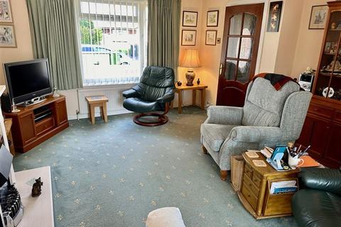 3 bedroom end of terrace house for sale, Cotswold Road, Worthing , West Sussex, BN13 2LA