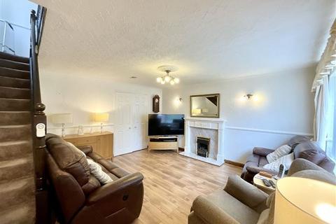 3 bedroom semi-detached house for sale, Parsley Hay Road, Handsworth, Sheffield, S13 8NJ