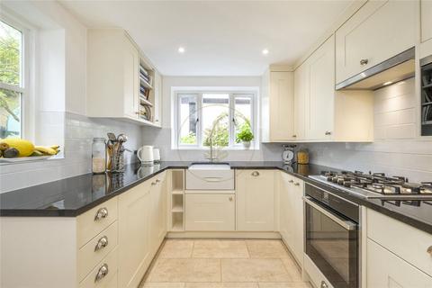 2 bedroom end of terrace house for sale, Church Cottages, The Ridgeway, Mill Hill, NW7
