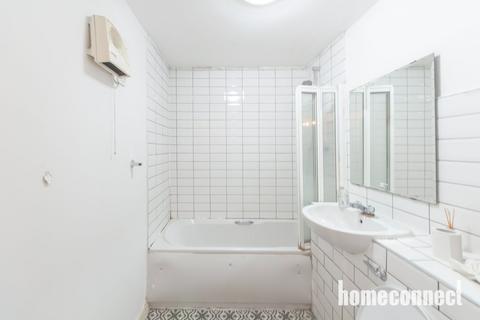 2 bedroom flat for sale, City Gate House