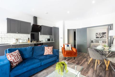 undefined, Flat 4, The Binding House