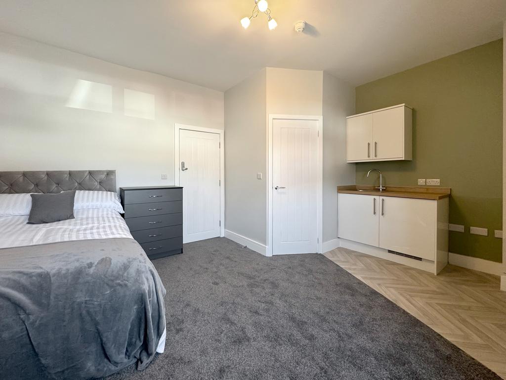 Alvaston, Derby DE24 1 bed in a house share to rent £775 pcm (£179 pw)