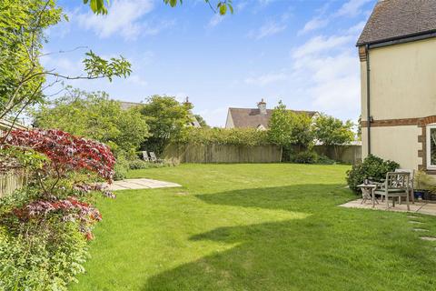 2 Farriers Close, Fringford, Bicester, OX27 8DD