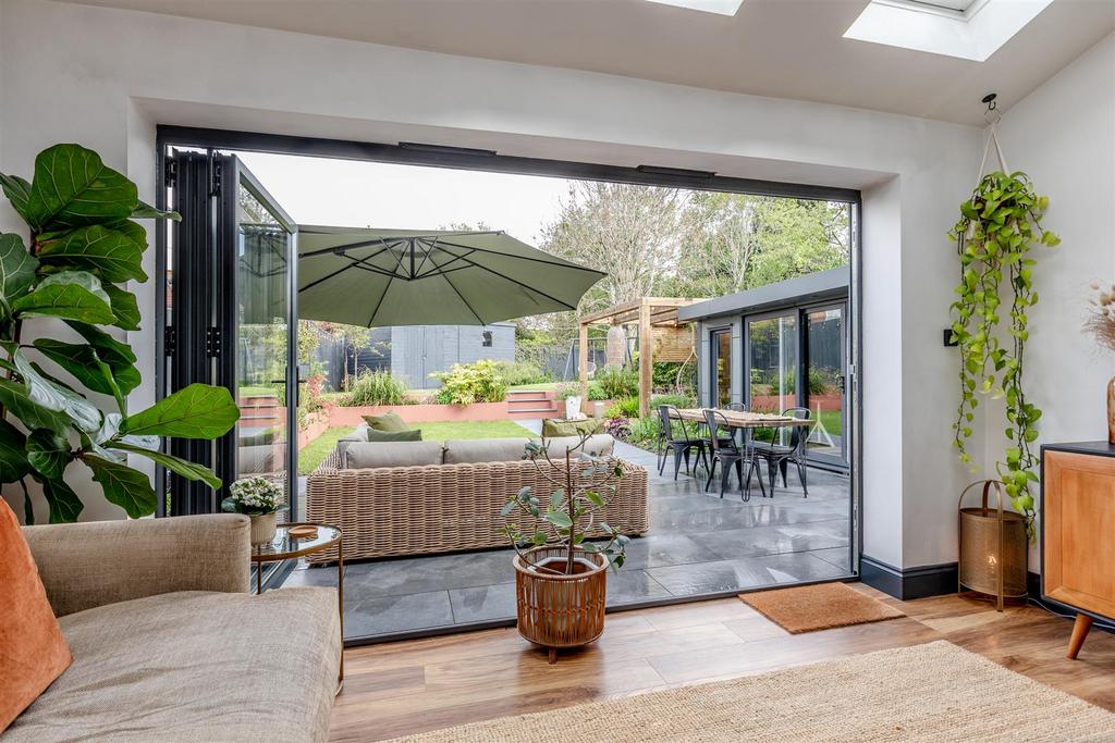Ullswater Road, Southmead Reception.jpg