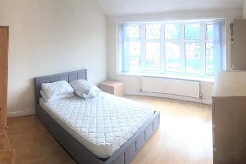 5 bedroom house share to rent, Heyscroft Road, Manchester