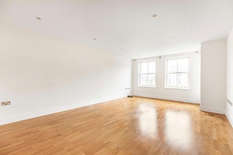 3 bedroom flat for sale, Greensward House, Imperial Crescent, Imperial Wharf, Fulham, London, SW6