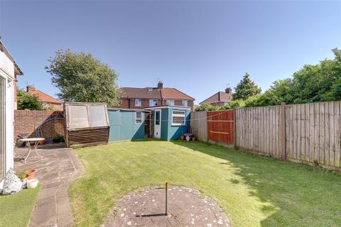 3 bedroom semi-detached house for sale, Thackeray Road, Worthing