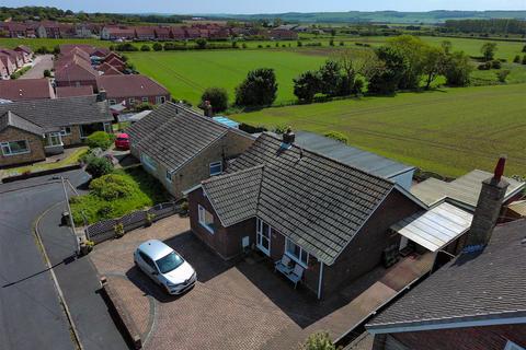 4 bedroom detached house for sale, Greencroft Gardens, Cayton, Scarborough