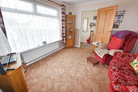 2 bedroom detached bungalow for sale, Vogue, St. Day