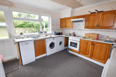 2 bedroom detached bungalow for sale, Vogue, St. Day