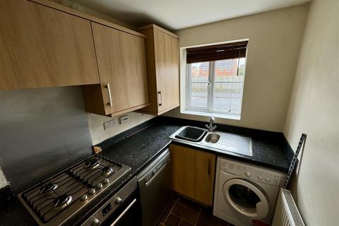 3 bedroom property to rent, Mill Lane, Huthwaite NG17