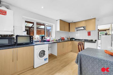 31 Westdown Road, London, E15 2BZ