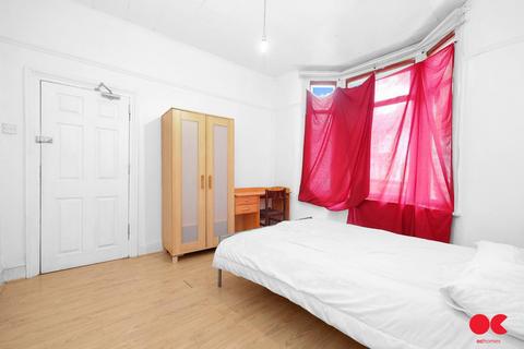 31 Westdown Road, London, E15 2BZ