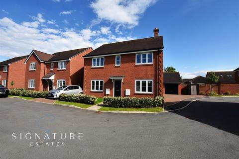 5 bedroom detached house to rent, Pauling Close, Aston Clinton, Aylesbury