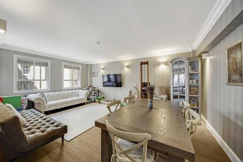 2 bedroom apartment to rent, Farley Court, Allsop Place, NW1