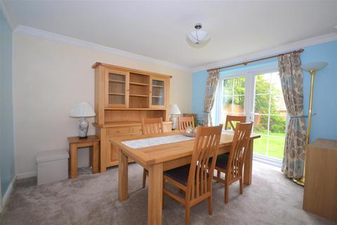 5 bedroom house for sale, Field Place, Verwood