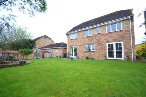 5 bedroom house for sale, Field Place, Verwood