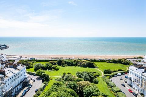 2 bedroom apartment for sale, Sussex Square, Brighton